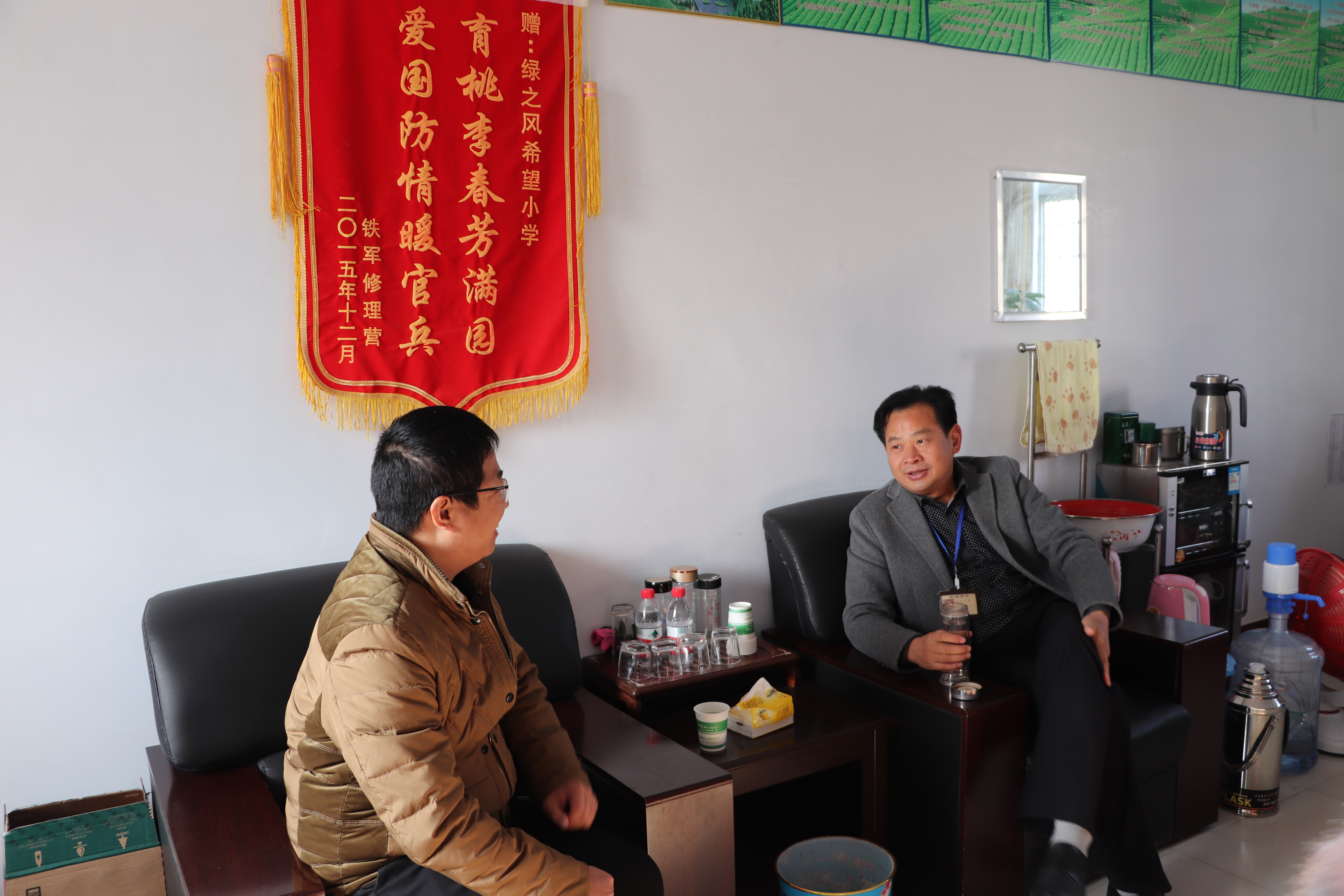 null-7e2b0c9dfd8b6589.jpg null-7e2b0c9dfd8b6589.jpg